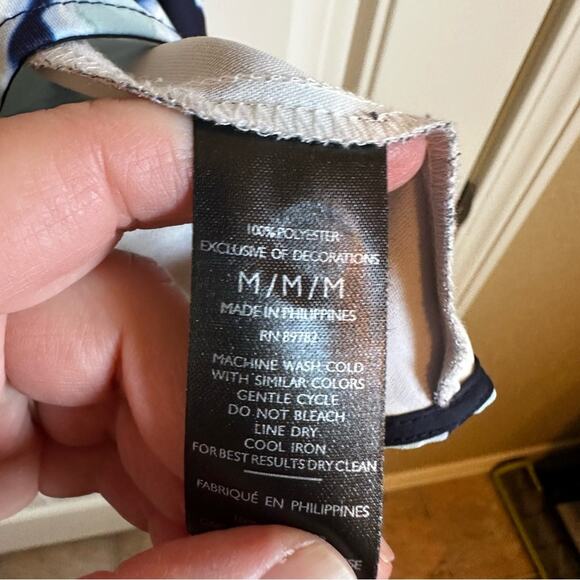 Natori women’s blouse medium blue white - Picture 4 of 7